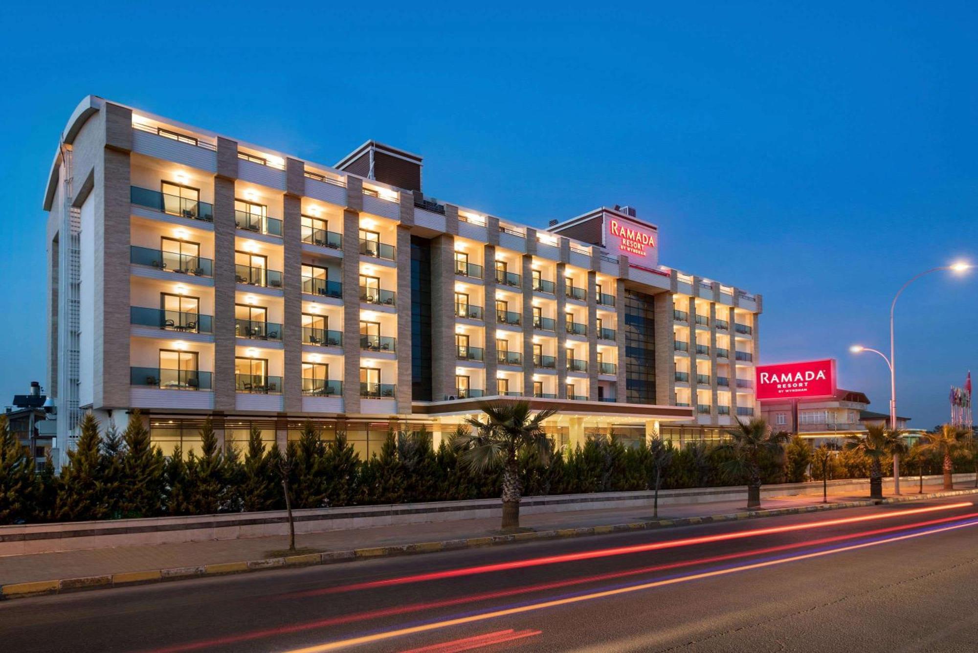 Ramada Resort By Wyndham Unye Luaran gambar