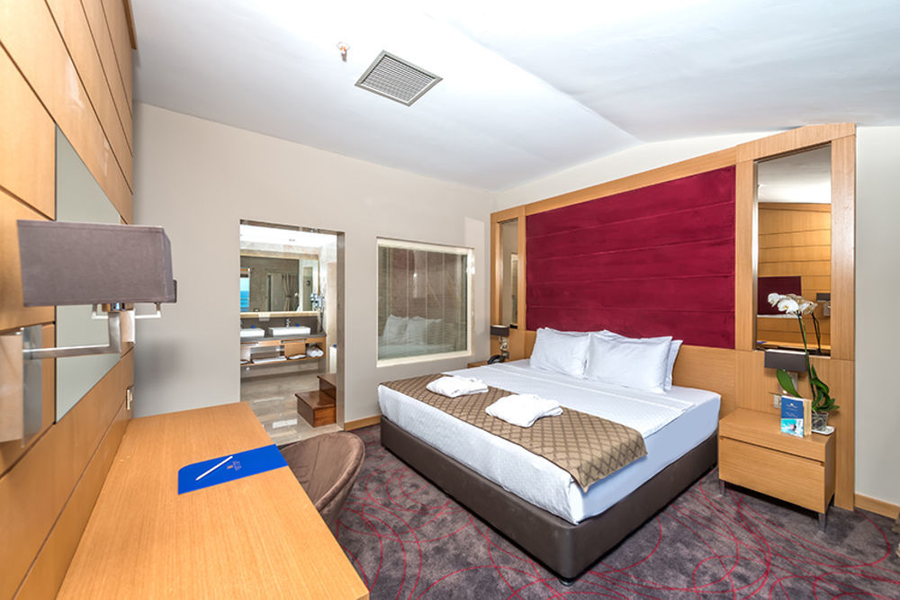 Ramada Resort By Wyndham Unye Luaran gambar