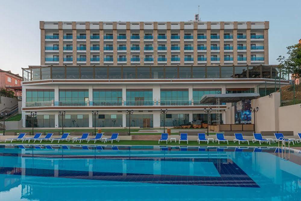 Ramada Resort By Wyndham Unye Luaran gambar