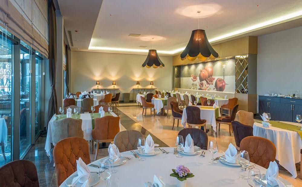 Ramada Resort By Wyndham Unye Luaran gambar