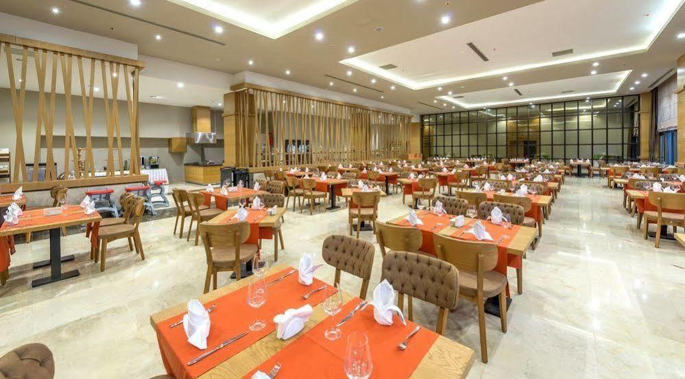 Ramada Resort By Wyndham Unye Luaran gambar